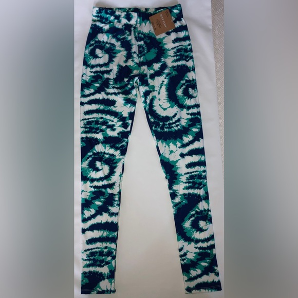 Just Cozy Leggings - Picture 2 of 4